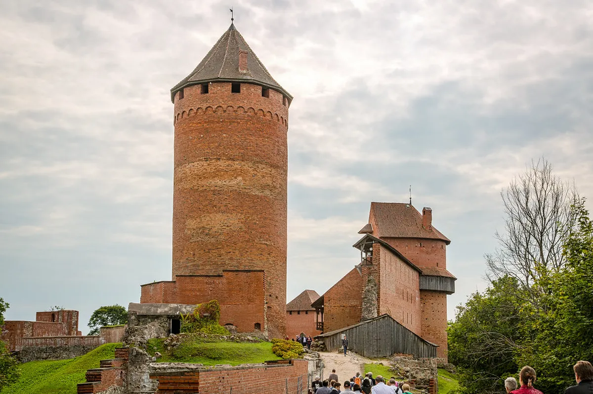 Is Climbing the Castle Tower in Český Krumlov Worth It?