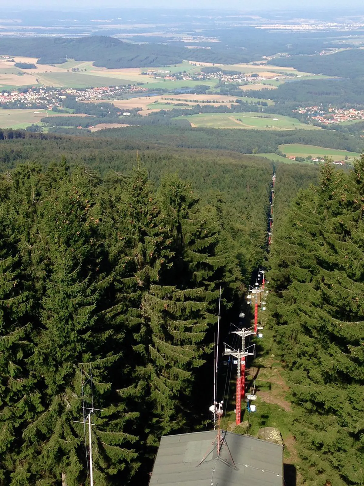 Hiking Kleť Mountain from Krumlov: A 2026 Day Trip Guide