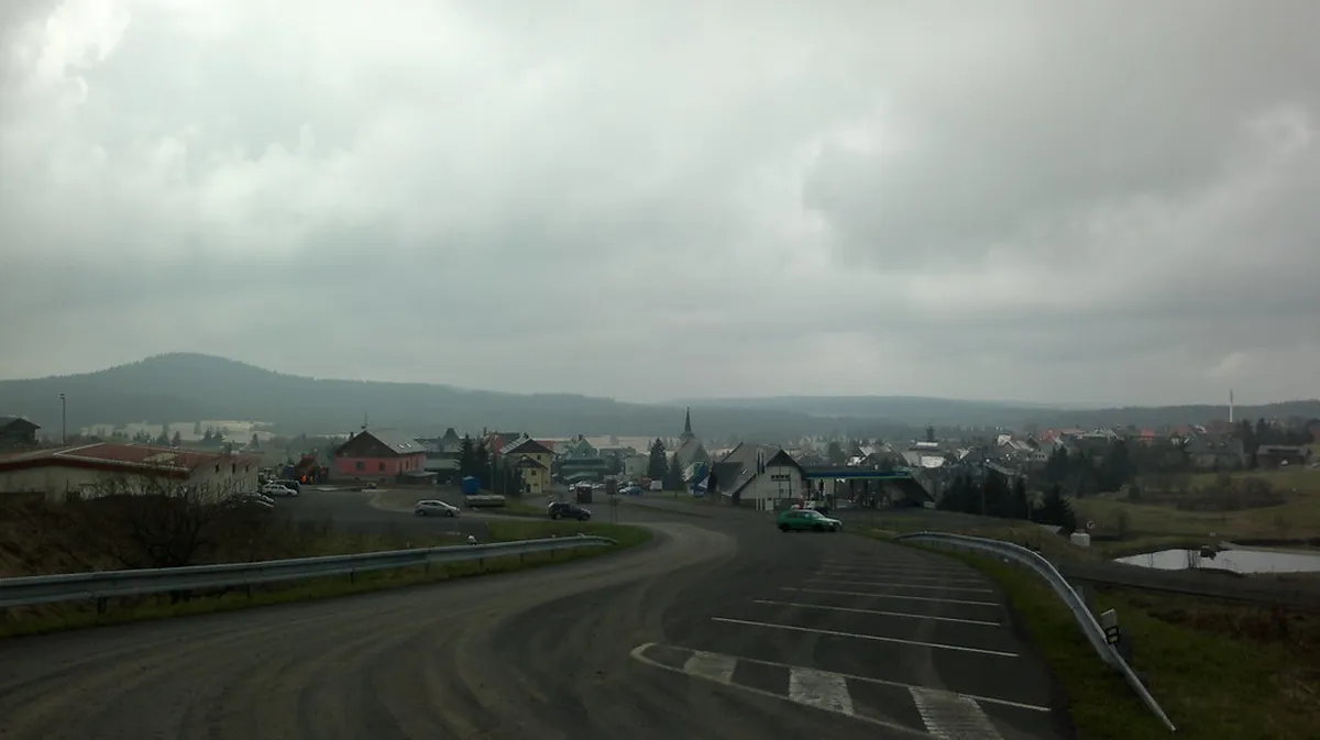 Best Time to Visit Bozi Dar and Klinovec Mountains