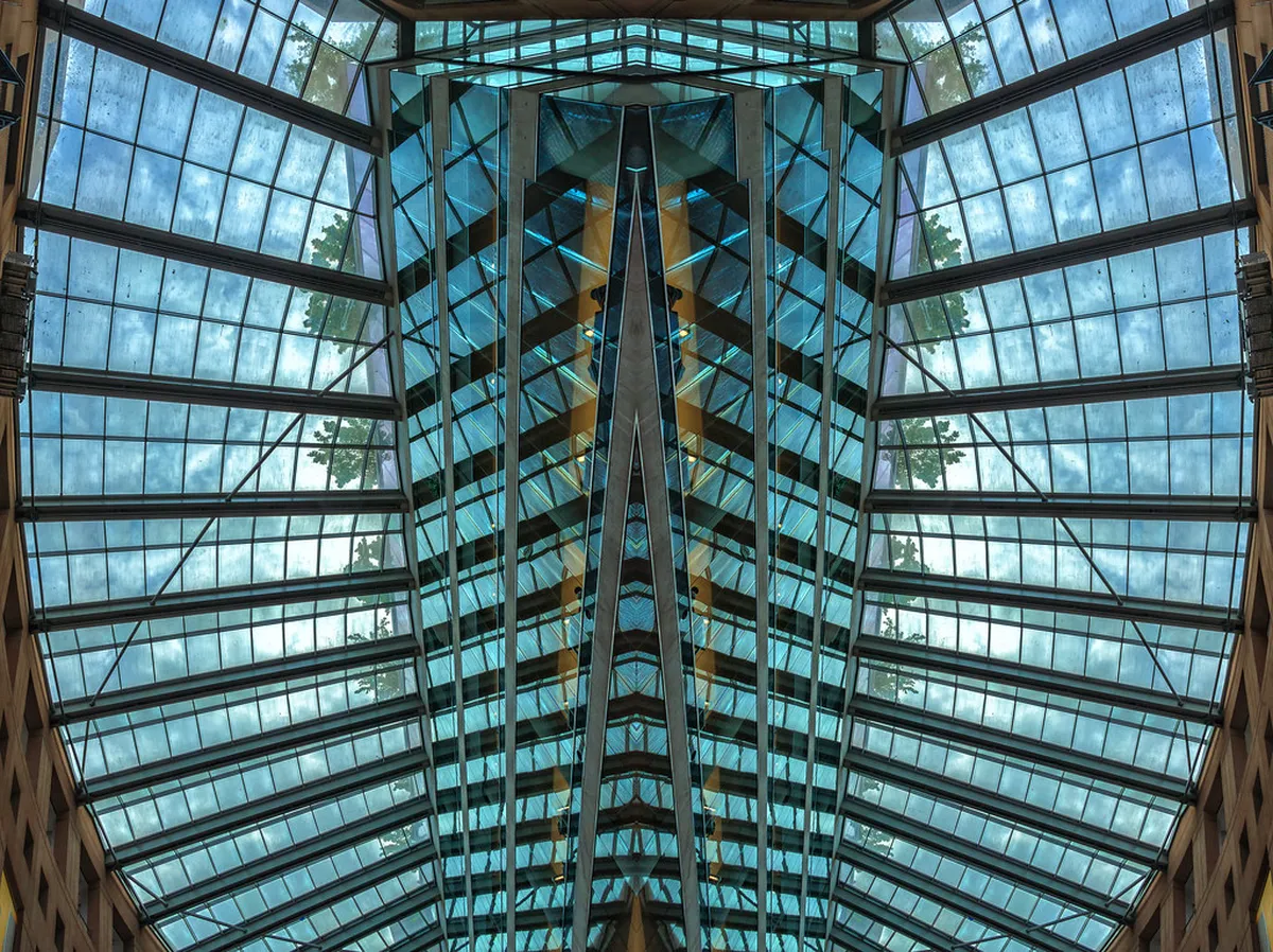 Where to Take Pictures of Mill Colonnade: 2026 Guide