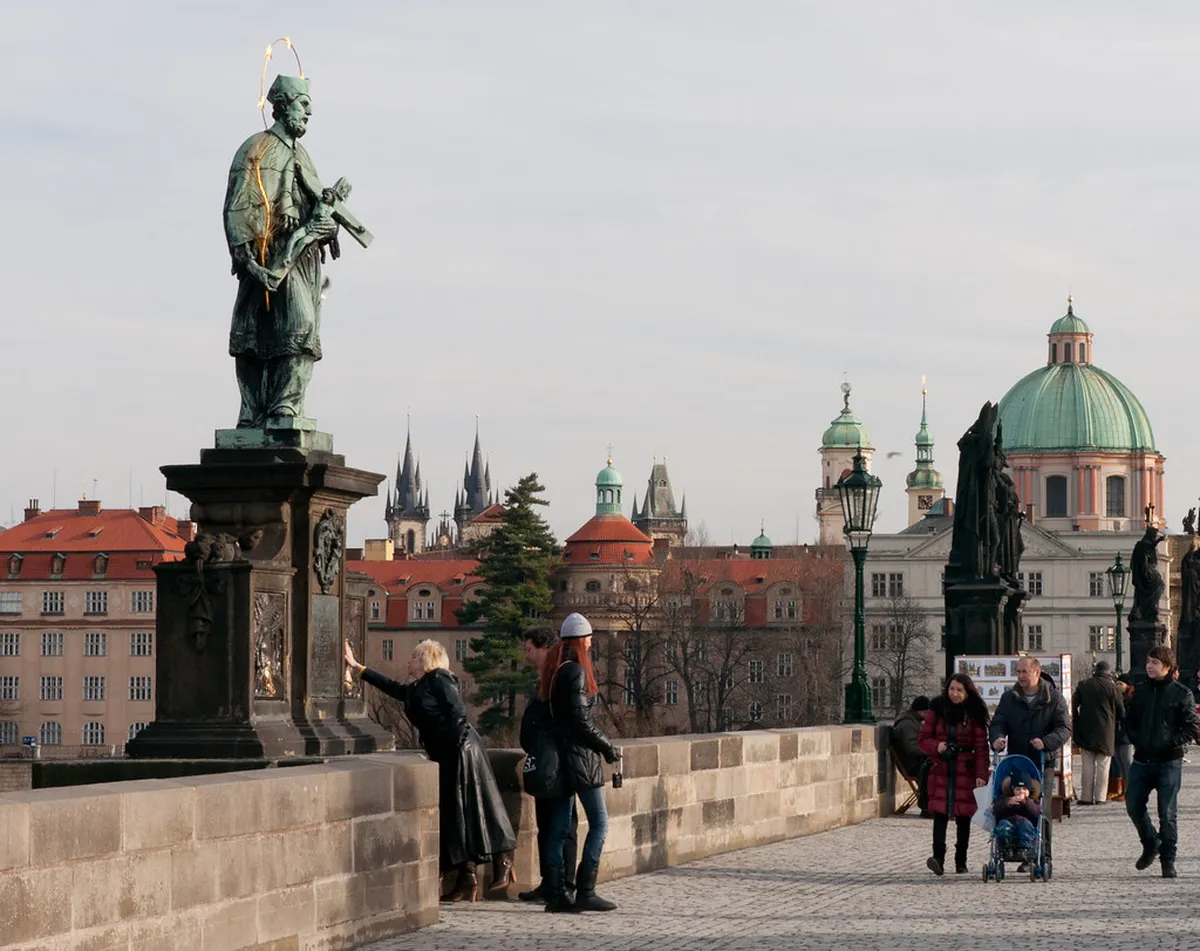 History of St. John of Nepomuk Statue Prague: 10 Key Facts